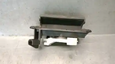 Peça sobressalente para automóvel em segunda mão  por TOYOTA COROLLA (_E12_)  Referências OEM IAM 6902302010  6902302010