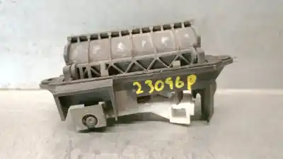 Second-hand car spare part tailgate back door handle for toyota corolla (_e12_) 1.4 d (nde120_) oem iam references 6902302010  6902302010