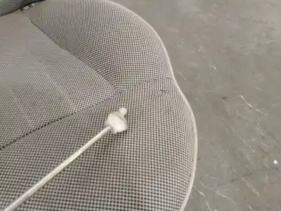 Peça sobressalente para automóvel em segunda mão assento dianteiro direito por fiat 500 (312_) 1.3 d multijet (312axb1a) referências oem iam 71749258  71749258