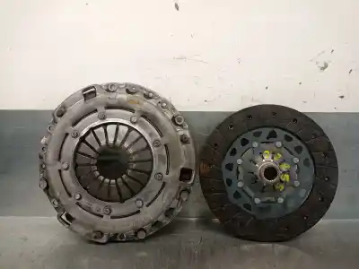 Second-hand car spare part clutch kit for dacia duster (hm_) 1.0 tce 90 oem iam references 302103230r