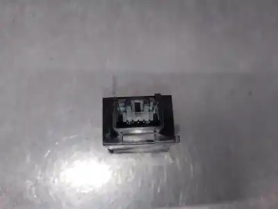 Second-hand car spare part headlights switch for mazda 3 (bk) 1.6 (bk14) oem iam references bp4k666f0  bp4k666f0