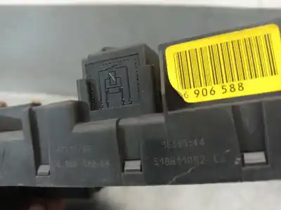 Second-hand car spare part fuse box unit for bmw 5 touring (e61) 525 d oem iam references 690658808 518811062 