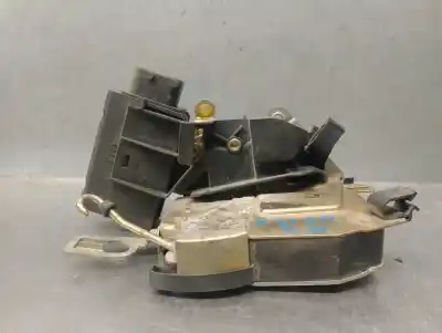 Pezzo di ricambio per auto di seconda mano  per BMW 3 (E36)  Riferimenti OEM IAM 51218122204  51218122204