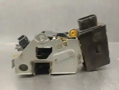 Second-hand car spare part front right door lock for bmw 3 (e36) 318 tds oem iam references 51218122204  51218122204