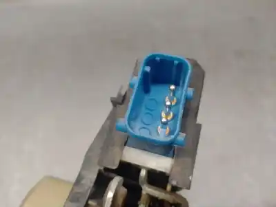 Second-hand car spare part rear right door lock for bmw 3 (e36) 318 tds oem iam references 51228122420  51228122420