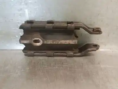 Pezzo di ricambio per auto di seconda mano SUPPORTO MOTORE per VOLVO B.M. S60 II (134) D4 Riferimenti OEM IAM 31262935  
