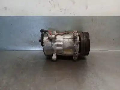 Peça sobressalente para automóvel em segunda mão Compressor De Ar Condicionado A/a A/c por SEAT IBIZA (6K) 1.9 Diesel CAT (1Y) Referências OEM IAM 1H0820803D SD7V16 SANDEN 1H0820803D