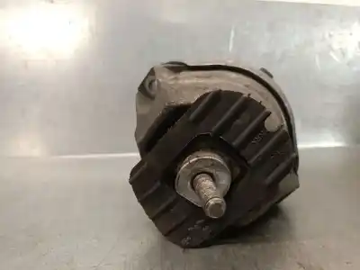 Second-hand car spare part left engine support for bmw 5 touring (e61) 525 d oem iam references 6774619  22116774619