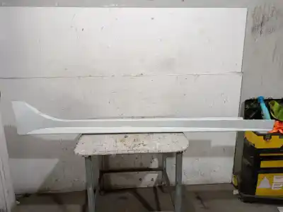 Second-hand car spare part side skirt for jaguar xe (x760) 2.0 d oem iam references t4n18959lml