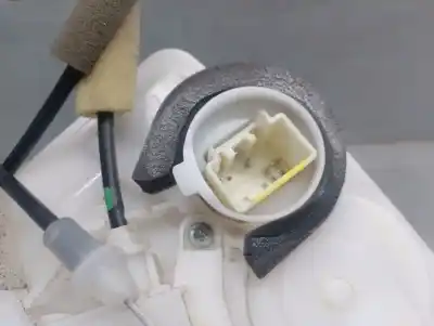 Автозапчастина б/у замок передній праві двері для mazda 2 (dl, dj) 1.5 skyactiv-g посилання на oem iam da6c58310  da6c58310