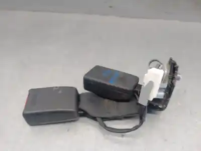 Автозапчасти б/у крюк для пояса за mazda 2 (dl, dj) 1.5 skyactiv-g ссылки oem iam da6a57720a  da6a57720a