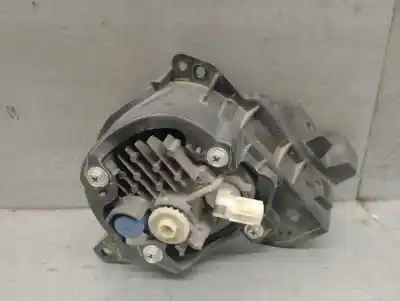 Second-hand car spare part left fog light for mazda 2 (dl, dj) 1.5 skyactiv-g oem iam references d23p51694  d23p51694