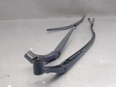 Автозапчастина б/у передній правий річок склоочисника для mazda 2 (dl, dj) 1.5 skyactiv-g посилання на oem iam db1r67321  db1r67321