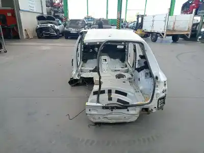 Автозапчастина б/у право задне крило (різ) для audi a4 b8 avant (8k5) rs4 quattro посилання на oem iam 8k9800403c  8k9800403c