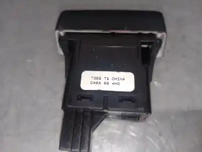 Second-hand car spare part hazard warning lights for mazda 2 (dl, dj) 1.5 skyactiv-g oem iam references da6a664h0  