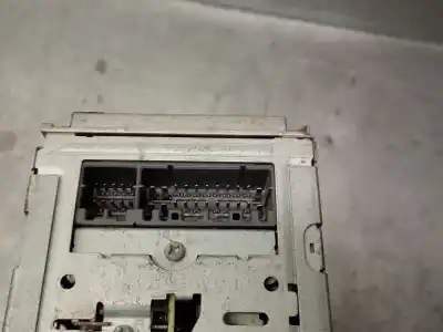 Second-hand car spare part audio system / radio cd for chrysler voyager iv (rg, rs) 2.5 crd oem iam references 4858543ae  4858543ae