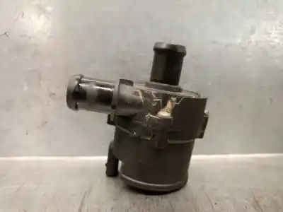 Second-hand car spare part water pump for jaguar xe (x760) 2.0 d oem iam references dx2318d474ac