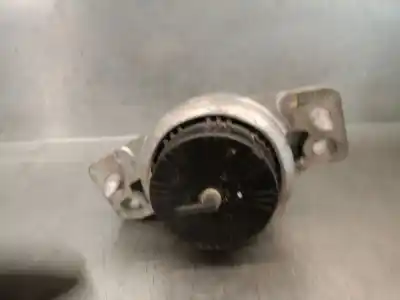 Second-hand car spare part right engine support for jaguar xe (x760) 2.0 d oem iam references gx736a003kd  t4n13011