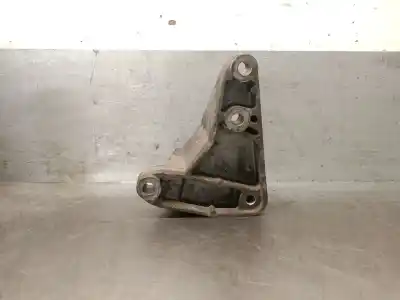Second-hand car spare part Engine Support for OPEL INSIGNIA A (G09) 2.0 CDTI (68) OEM IAM references 13228288  682885