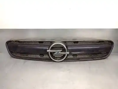 Автозапчасти б/у передняя решетка за opel signum fastback (z03) 2.0 turbo (f48) ссылки oem iam 13123491
