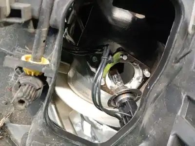 Автозапчасти б/у правая фара за opel corsa d (s07) 1.3 cdti (l08, l68) ссылки oem iam 13392706  1216696