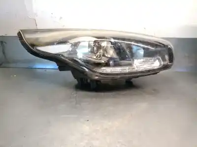 Peça sobressalente para automóvel em segunda mão farol / farolim direito por kia carens iv 1.7 crdi referências oem iam 92102a4180