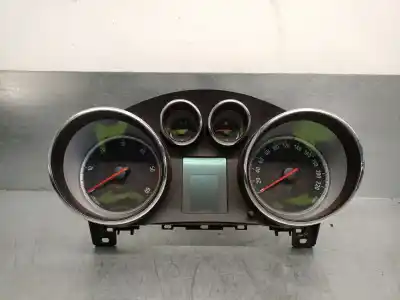 Second-hand car spare part dashboard for opel meriva b monospace (s10) 1.7 cdti (75) oem iam references 13349551