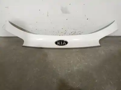 Peça sobressalente para automóvel em segunda mão molduras traseiras por kia carens iv 1.7 crdi referências oem iam 87311a4100