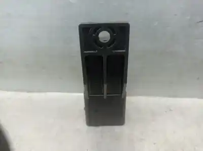 Second-hand car spare part glow plug for peugeot 407 sw (6e_, 6d_) 2.0 hdi 135 oem iam references 9640469680 51252002 