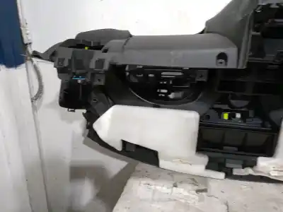Second-hand car spare part dashboard for opel corsa e (x15) 1.3 cdti (08, 68) oem iam references 39037277  39037277