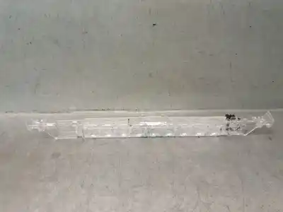 Peça sobressalente para automóvel em segunda mão farolim de travão central por citroen c4 iii (ba_, bb_, bc_) 1.2 puretech 130 (bahnsa, bahnsb) referências oem iam 9834281080