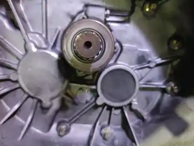 Автозапчастина б/у коробка передач для opel vectra c (z02) 2.2 16v (f69) посилання на oem iam g0203074317xx xx getrag 700179