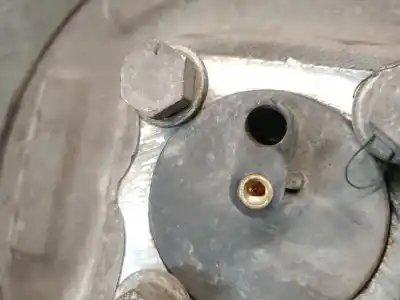 Pezzo di ricambio per auto di seconda mano snodo posteriore sinistro per renault grand scénic ii (jm0/1_) 1.9 dci (jm14) riferimenti oem iam f9ql818  f9ql818