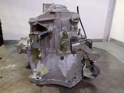 Автозапчасти б/у коробка передач за mazda 2 (dl, dj) 1.5 skyactiv-g ссылки oem iam f6w30 8th0209853 f6t203000