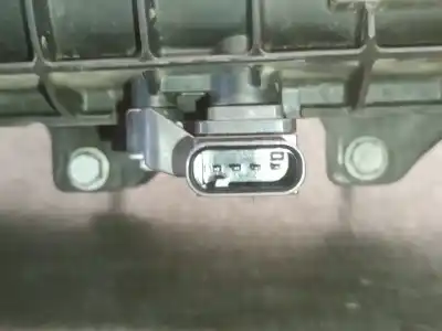 Автозапчастина б/у впускний колектор для opel zafira tourer c (p12) 1.6 cdti (75) посилання на oem iam 55498492  55498492