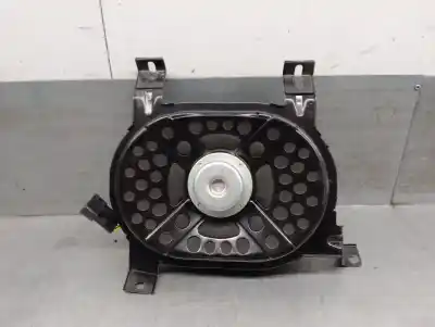 Second-hand car spare part speaker for jaguar xe (x760) 2.0 d oem iam references gx7318808ac