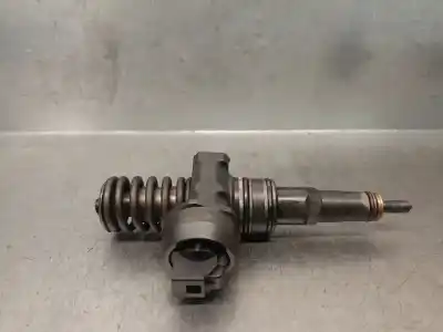 Second-hand car spare part INJECTOR for SEAT IBIZA III (6L1) 1.9 TDI OEM IAM references 038130073AJ  