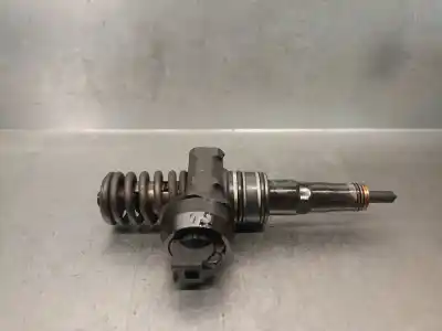 Second-hand car spare part INJECTOR for SEAT IBIZA III (6L1) 1.9 TDI OEM IAM references 038130073AJ  