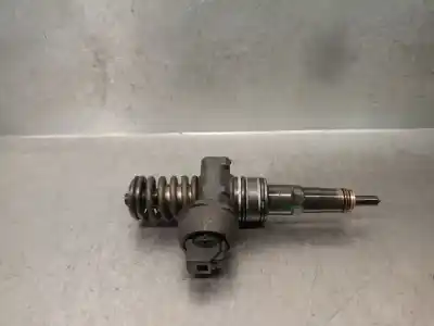 Second-hand car spare part INJECTOR for SEAT IBIZA III (6L1) 1.9 TDI OEM IAM references 038130073AJ  
