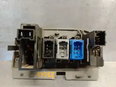 Piesă de schimb auto la mâna a doua panou comandã geamuri electrice fațã stânga pentru renault megane scenic (ja0/1_) 1.9 d (ja0j) referințe oem iam 7700432429  