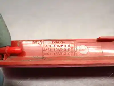 Peça sobressalente para automóvel em segunda mão farolim de travão central por ford focus iii 1.6 tdci referências oem iam 8a6113a613aj  2085739