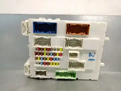 Peça sobressalente para automóvel em segunda mão caixa de fusíveis e relés por ford focus iii 1.6 tdci referências oem iam f1ft14a073ee