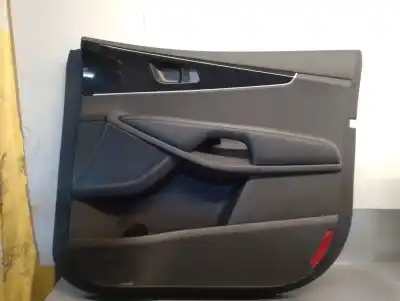 Автозапчастина б/у ОБРАБОТКА ПЕРЕДНІХ ПРАВІХ ДВЕРЕЙ для KIA SORENTO III (UM) 2.2 CRDI Посилання на OEM IAM 82323C5000  