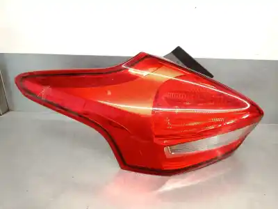 Peça sobressalente para automóvel em segunda mão farolim traseiro esquerdo por ford focus iii 1.6 tdci referências oem iam 1906355