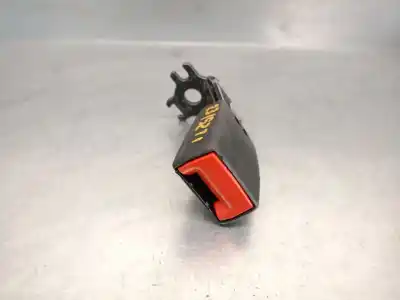 Автозапчасти б/у крюк для пояса за ford focus iii 1.6 tdci ссылки oem iam 1741765  1741765