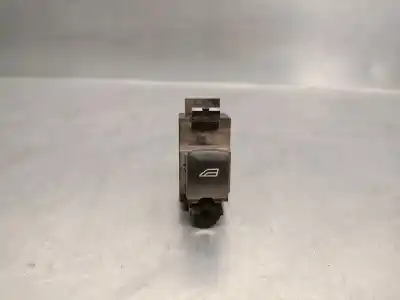 Peça sobressalente para automóvel em segunda mão botão / interruptor elevador vidro traseiro direito por volvo xc70 ii (136) d4 awd referências oem iam 30773273