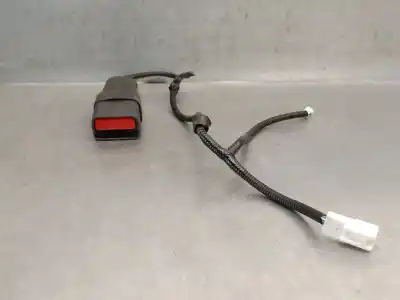 Second-hand car spare part seat belt buckle for toyota yaris cross (mxp_) 1.5 hybrid a las 4 ruedas (mxpj15) oem iam references 73230k0090c0