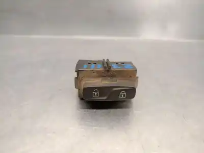 Peça sobressalente para automóvel em segunda mão trocar por volvo xc70 ii (136) d4 awd referências oem iam 30710475