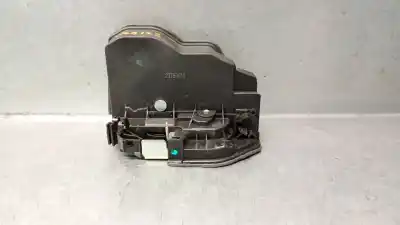 Автозапчастина б/у  для BMW 3 (E90)  Посилання на OEM IAM 51227202147  51227202147