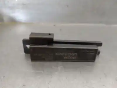 Second-hand car spare part antenna for jaguar xe (x760) 2.0 d oem iam references ah4215k603aa